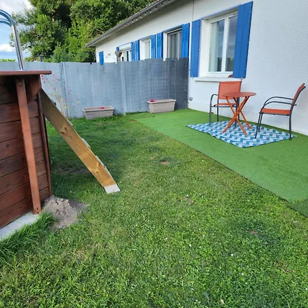 Au Coeur De La Nature Les Cocottes بيت للعطل