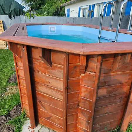 Au Coeur De La Nature Les Cocottes Saint-Vincent-Jalmoutiers